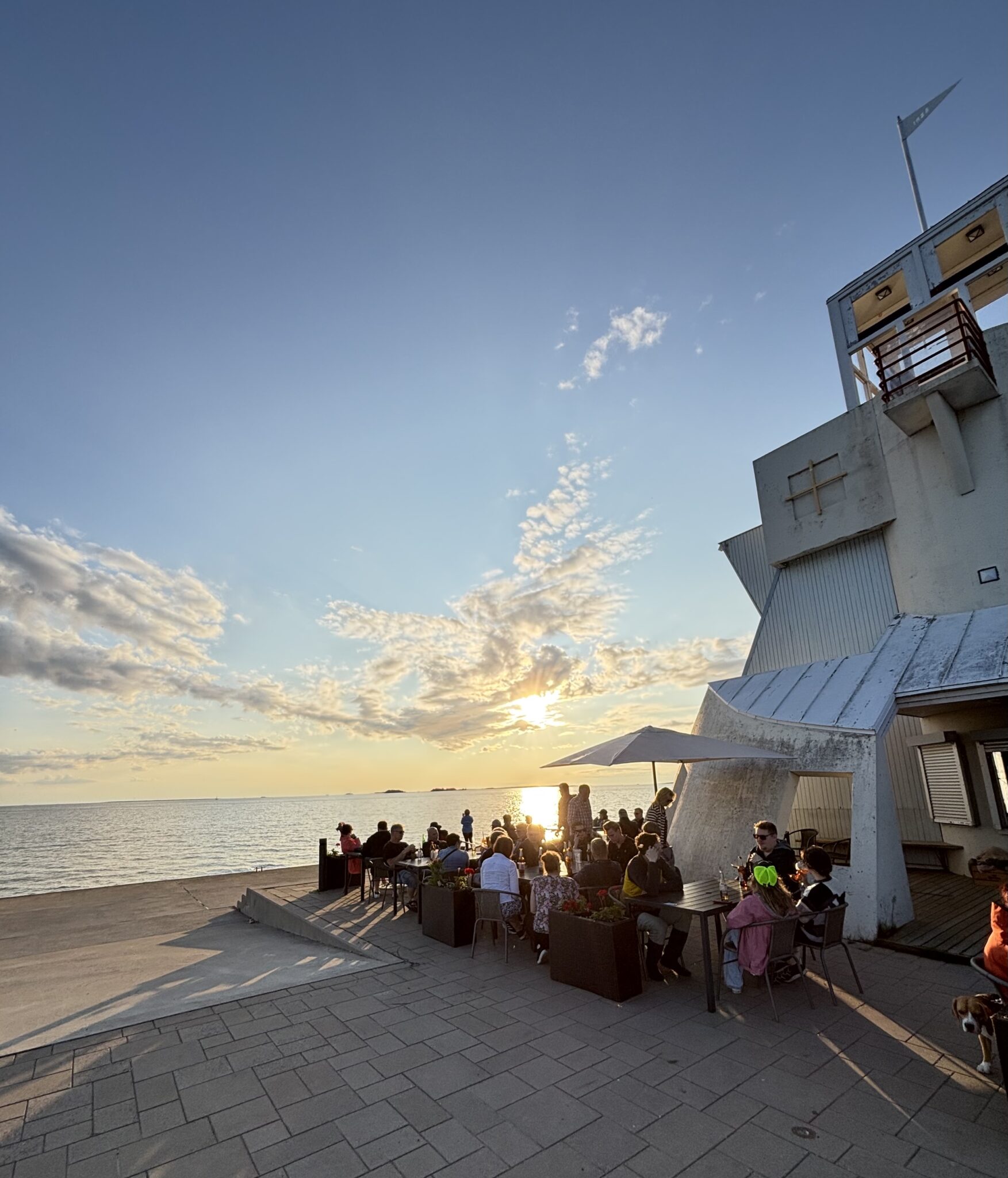 Bootin majakka on ihana kesäkahvila Oulun Nallikarin kuuluisalla majakalla.